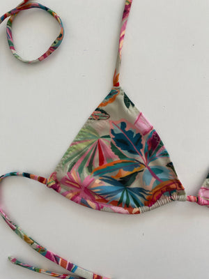Triangle - S - Tropical